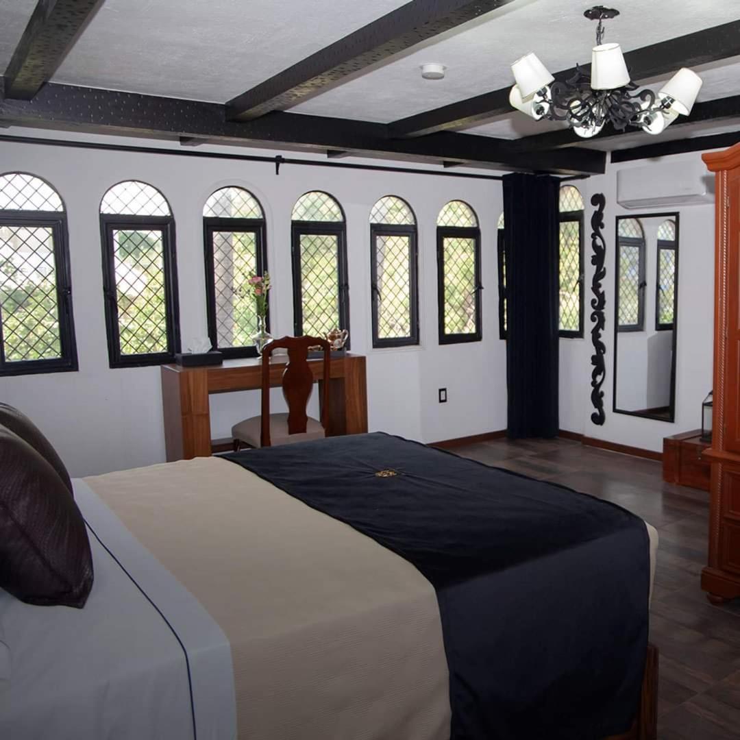 Hotel Boutique La Mansion 과달라하라 외부 사진