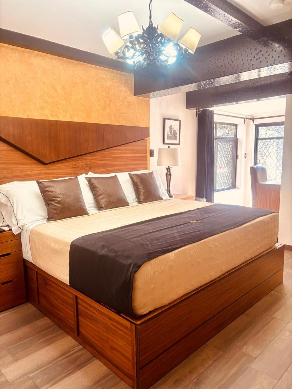 Hotel Boutique La Mansion 과달라하라 외부 사진